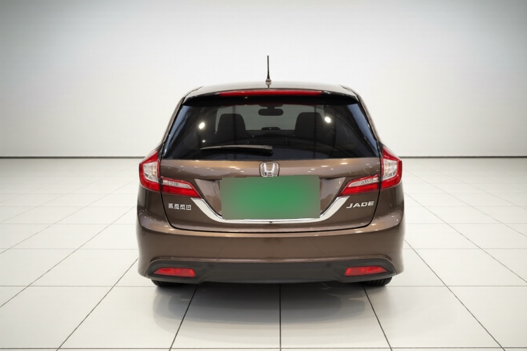 2013 Honda Jade - Main View