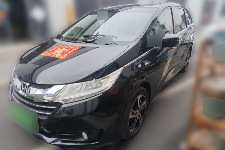 2015 Honda Odyssey - Main View