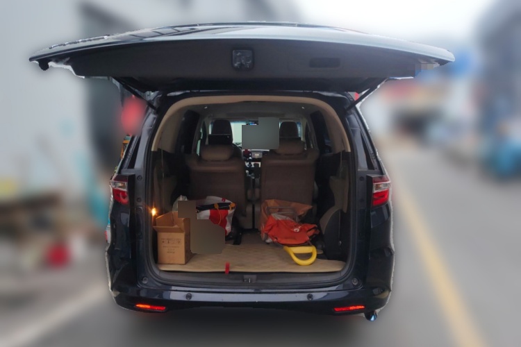 2015 Honda Odyssey - Main View