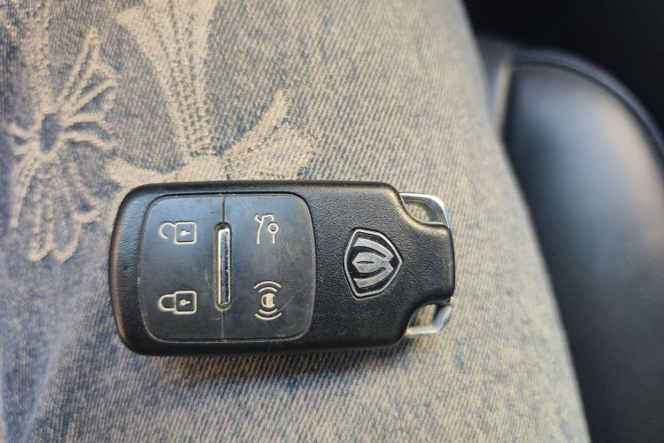2012 SsangYong 主席 - Main View