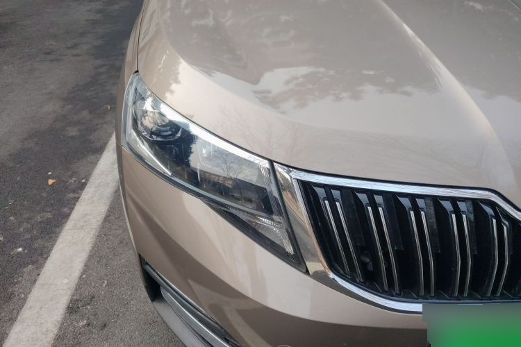 2021 Skoda 柯米克 - Main View
