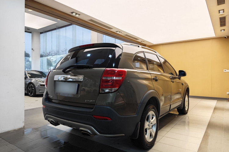 2017 Chevrolet Captiva - Main View