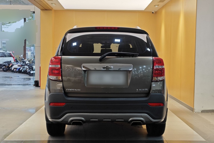 2017 Chevrolet Captiva - Main View