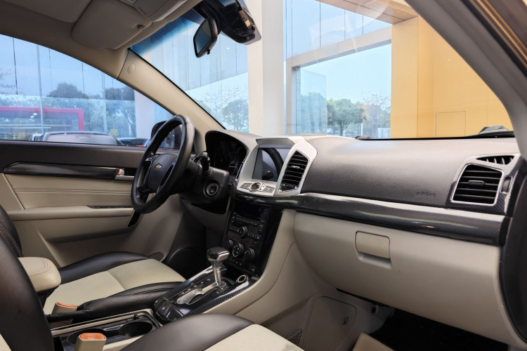 2017 Chevrolet Captiva - Main View