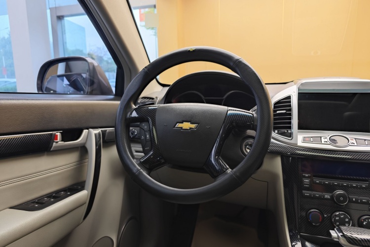 2017 Chevrolet Captiva - Main View