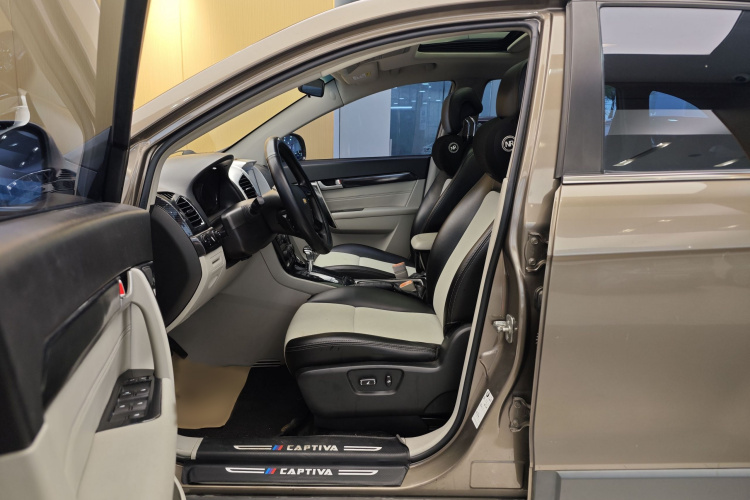 2017 Chevrolet Captiva - Main View
