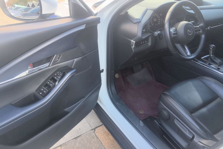 2020 Mazda CX-30 - Main View