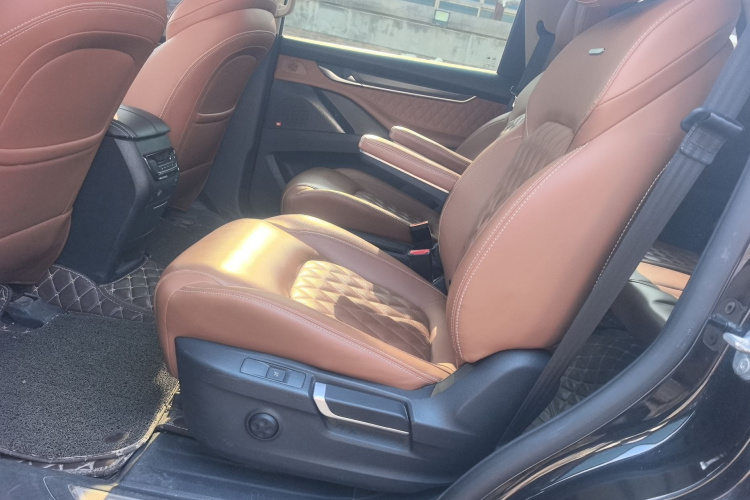 2020 SAIC MAXUS MAXUS D90 Pro - Main View