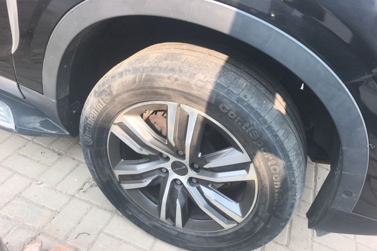 2020 SAIC MAXUS MAXUS D90 Pro - Main View