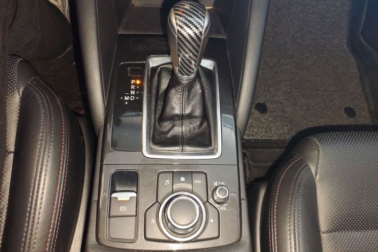 2015 Mazda CX-5 - Main View
