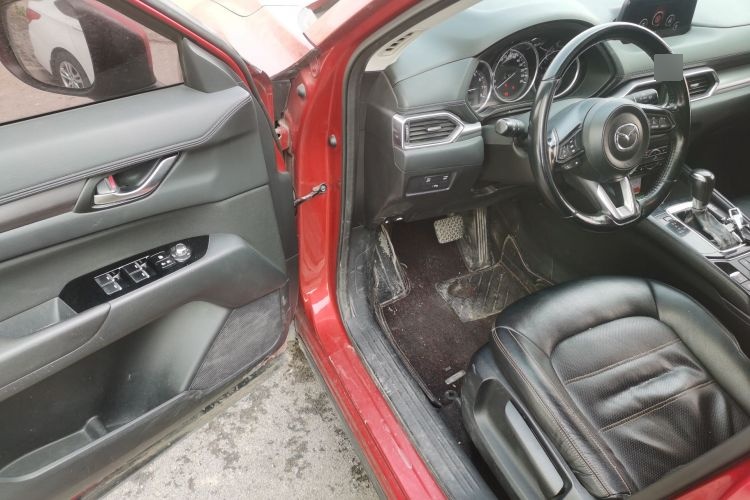 2017 Mazda CX-5 - Main View