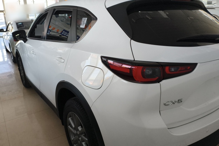 2022 Mazda CX-5 - Main View
