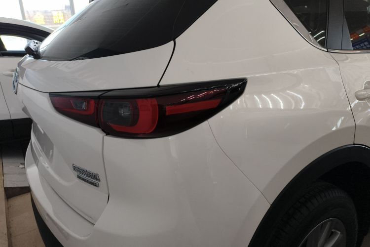 2022 Mazda CX-5 - Main View