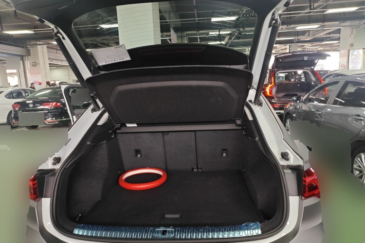 2020 Audi Q3 Sportback - Main View