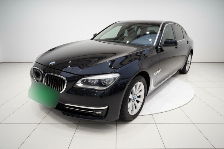 2011 BMW 7 Series - Main View