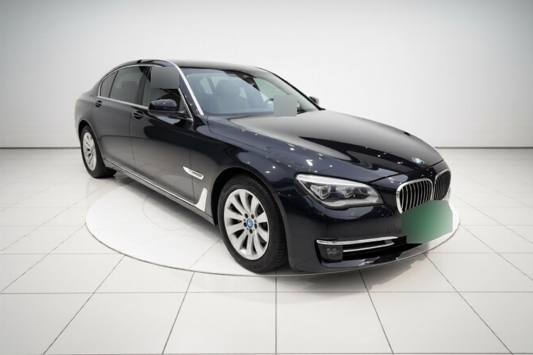 2011 BMW 7 Series - Main View