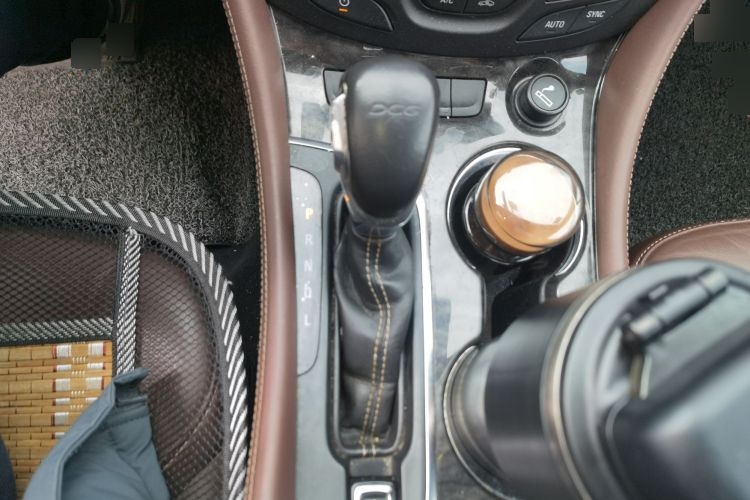 2015 Buick Envision - Main View