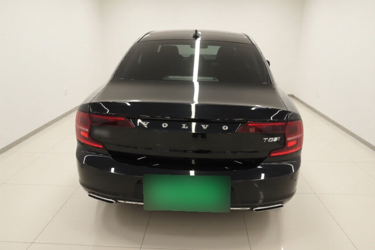 2020 Volvo S90新能源 - Main View