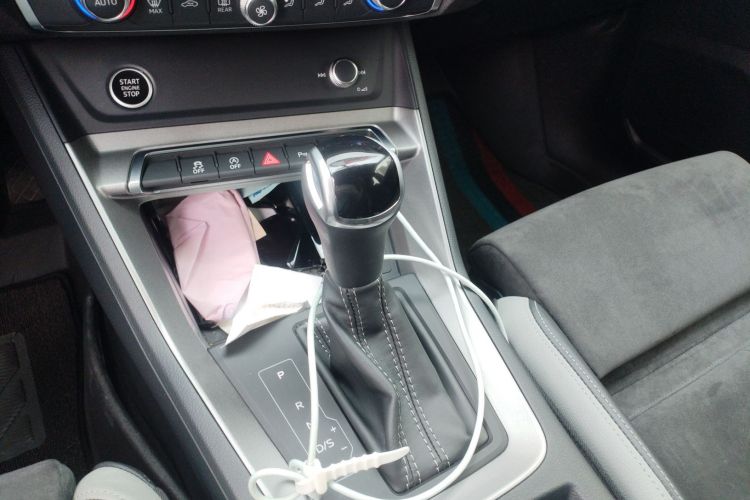 2021 Audi Q3 - Main View