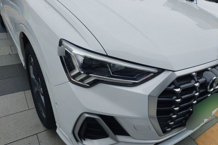 2021 Audi Q3 - Main View
