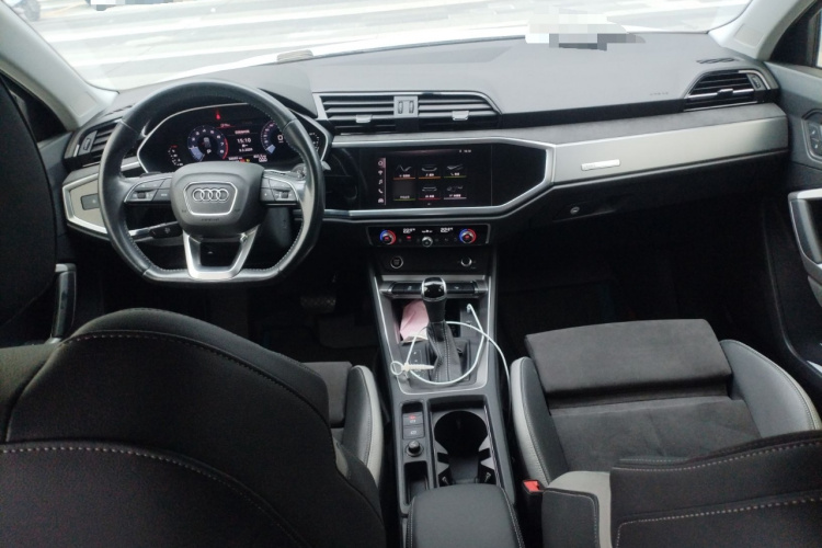 2021 Audi Q3 - Main View
