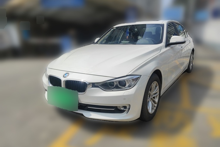 2015 BMW 3 Series - Main View