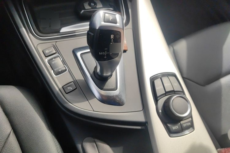 2015 BMW 3 Series - Main View