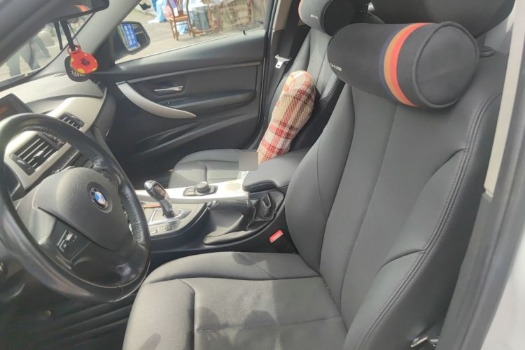 2015 BMW 3 Series - Main View