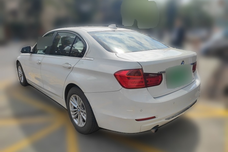 2015 BMW 3 Series - Main View