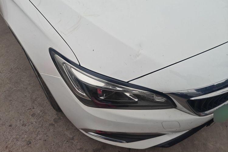 2018 Buick Verano - Main View
