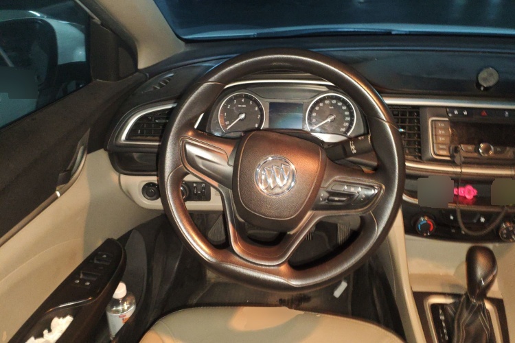 2017 Buick Yinglang - Main View