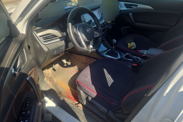 2019 Changan CS35PLUS - Main View