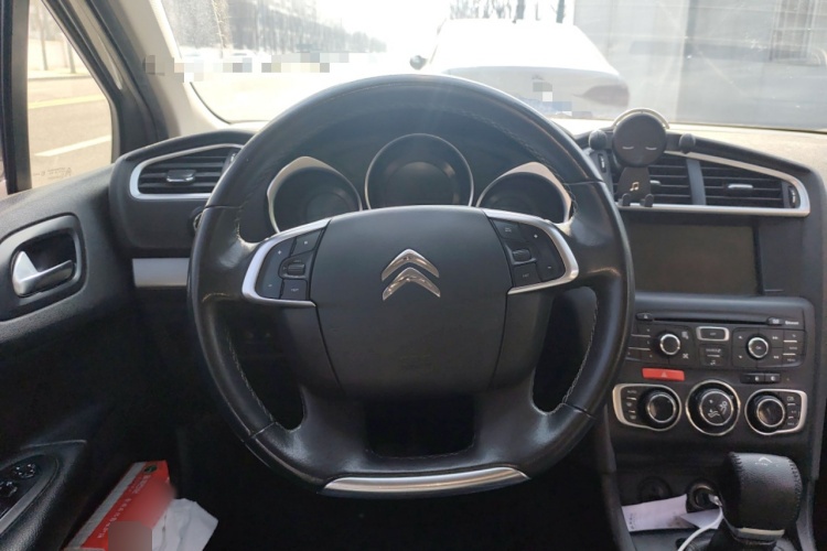 2016 Citroen C4L - Main View