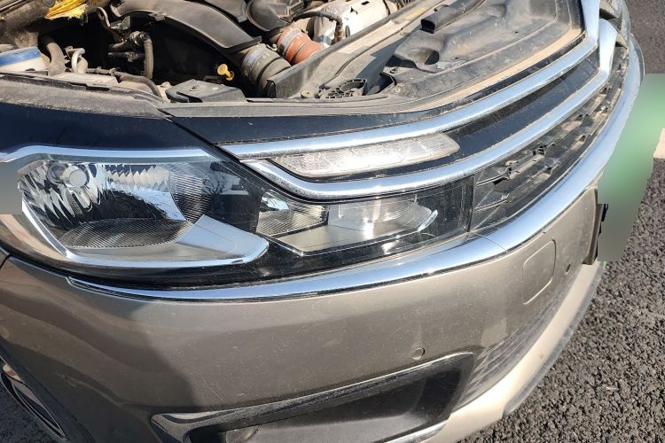 2016 Citroen C4L - Main View
