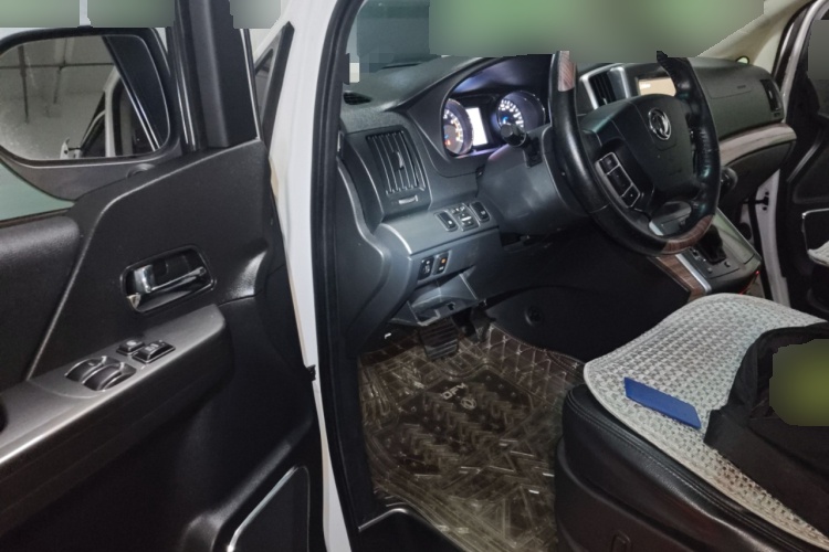 2016 Dongfeng Fengxing Fengxing CM7 - Main View