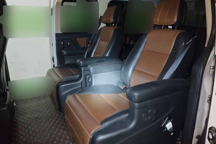 2016 Dongfeng Fengxing Fengxing CM7 - Main View