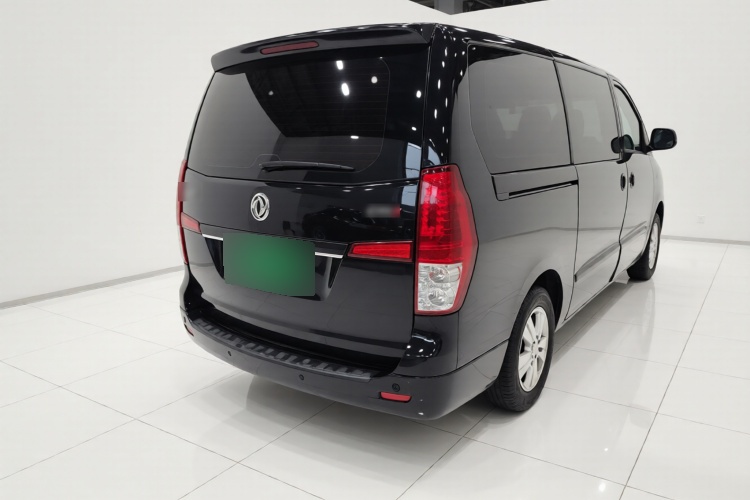 2018 Dongfeng Fengxing Fengxing CM7 - Main View
