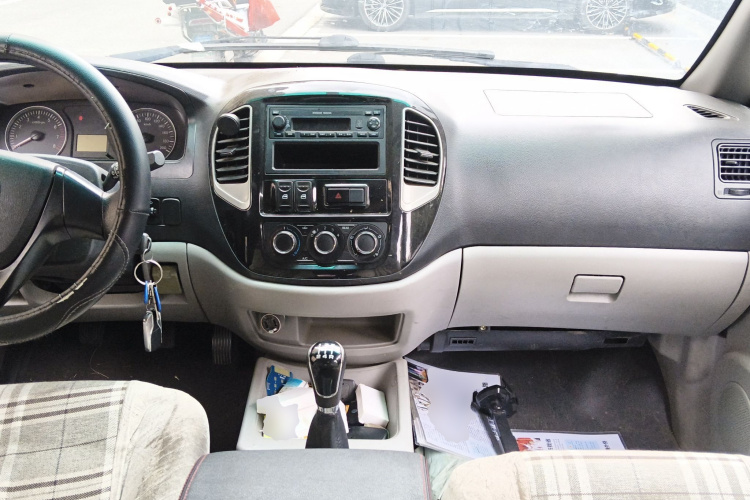 2018 Dongfeng Fengxing Lingzhi - Main View