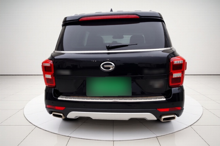 2017 GAC Gonow Trumpchi GS8 - Main View