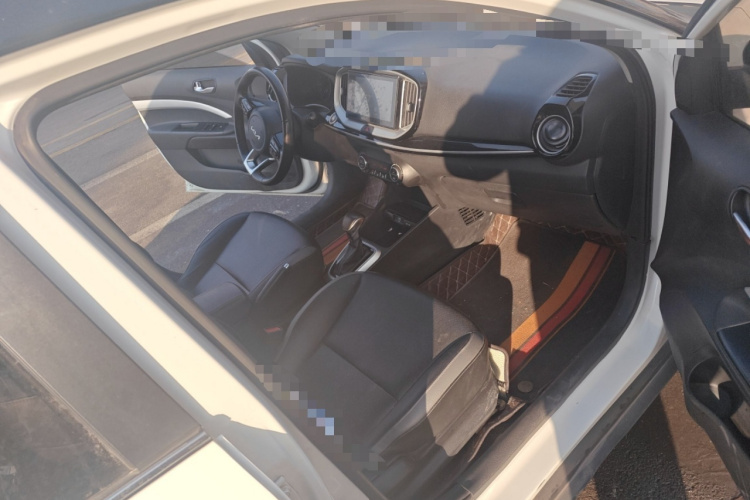 2021 Kia Epao - Main View