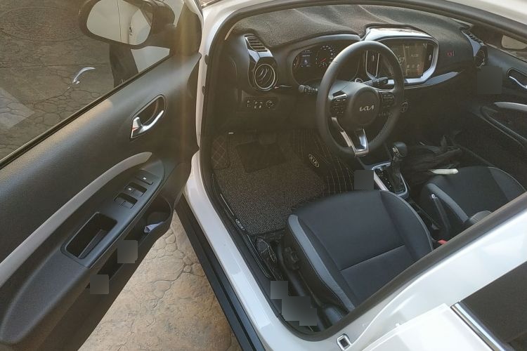 2021 Kia Epao - Main View