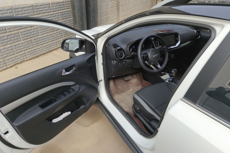 2021 Kia Epao - Main View