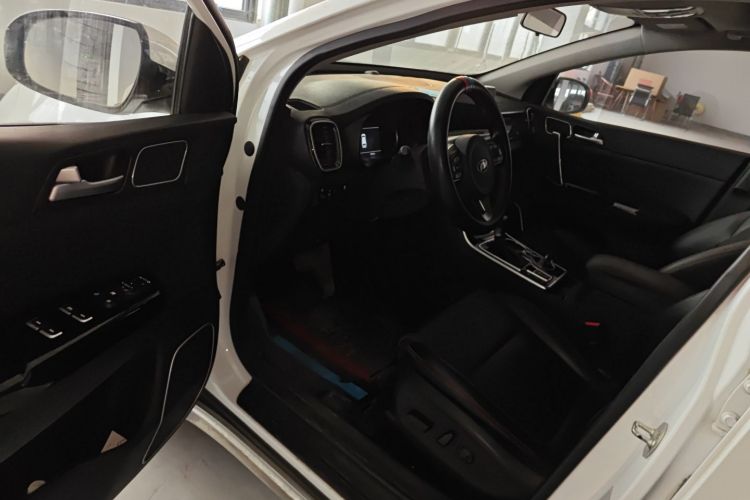 2019 Kia KX5 - Main View