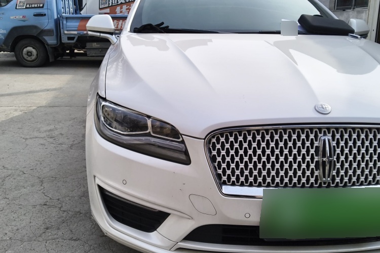 2020 Lincoln MKZ - Main View