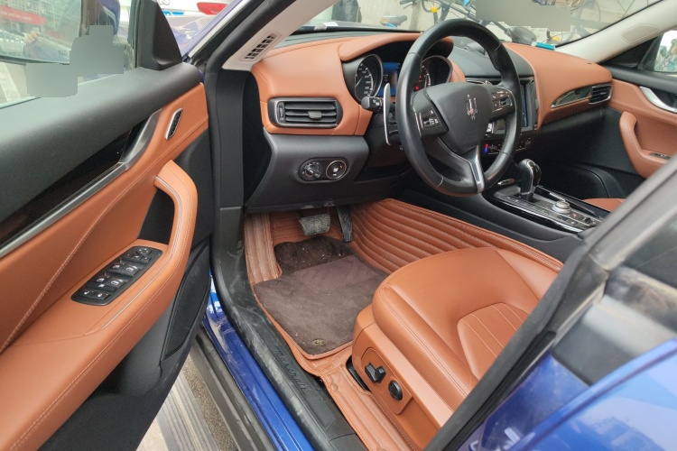 2016 Maserati Levante - Main View