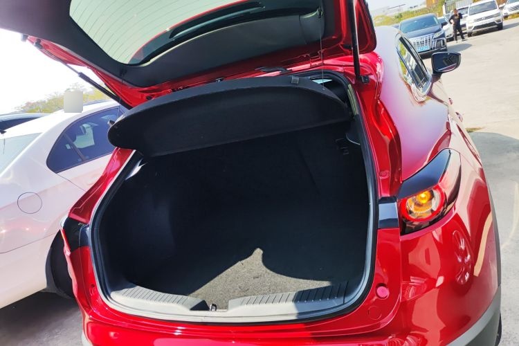 2021 Mazda CX-4 - Main View
