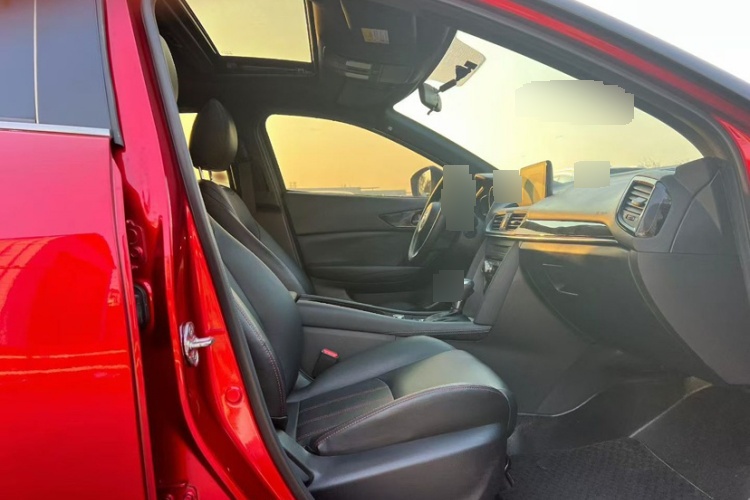 2021 Mazda CX-4 - Main View