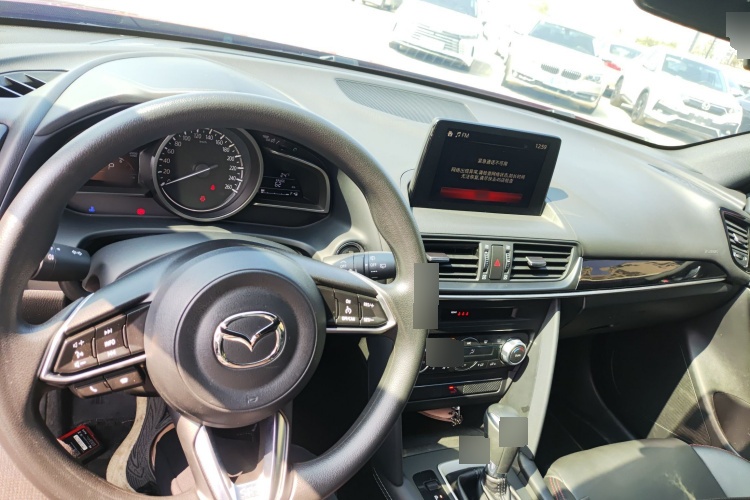 2021 Mazda CX-4 - Main View