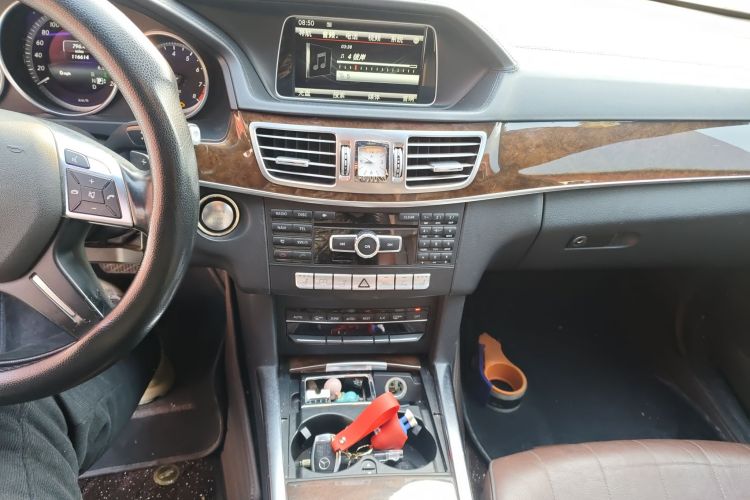 2015 Mercedes-Benz E-Class - Main View