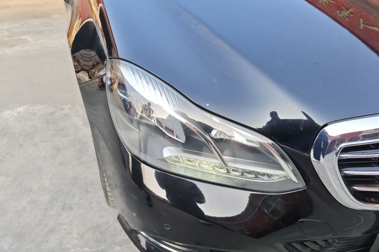 2015 Mercedes-Benz E-Class - Main View